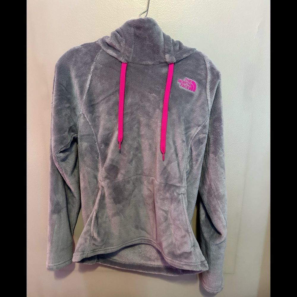 Sz S The North Face Bellarine Plush Hoodie in Gray and Pink